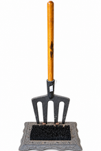 Load image into Gallery viewer, Gardening Fork Boot Brush
