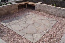 Load image into Gallery viewer, Bowland Stone Catherine Wheel